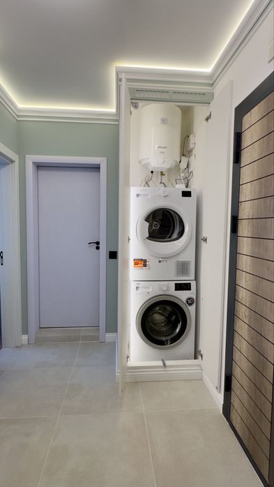 Дава се под наем Двустаен апартамент в Бургас, Славейков - 74 кв.м за 800 € - Снимка #9