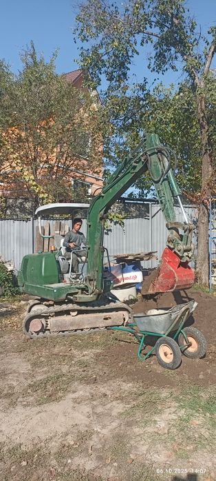 Мини экскаватор komatsu PC20-7 в