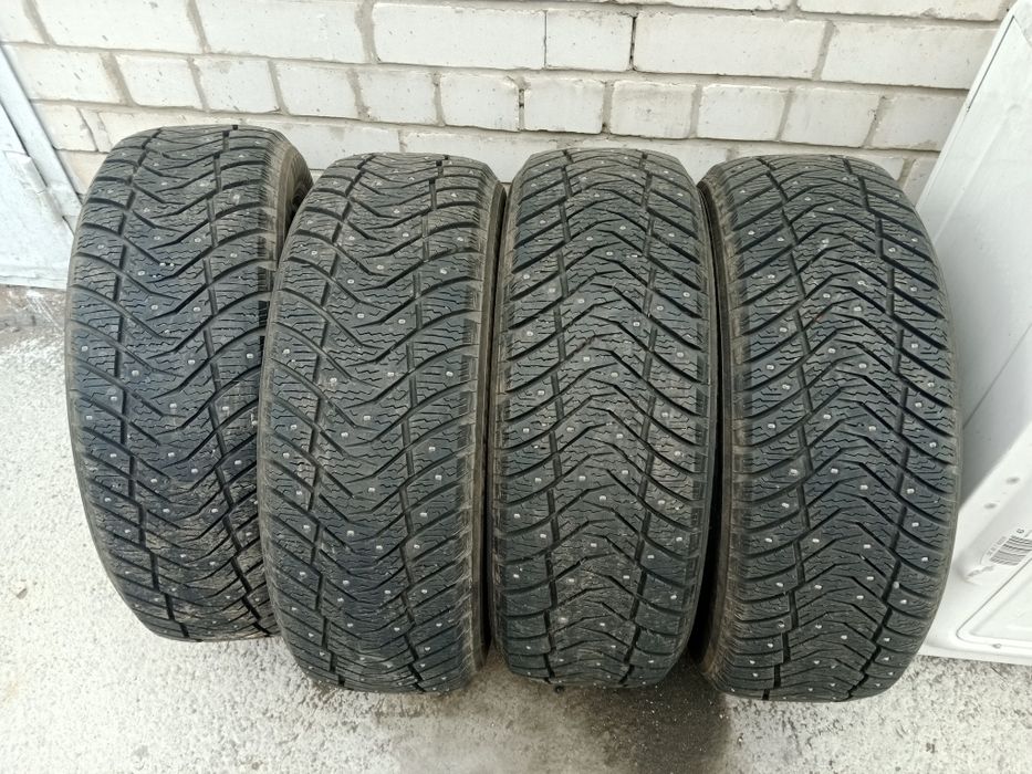 Продам зимние шины