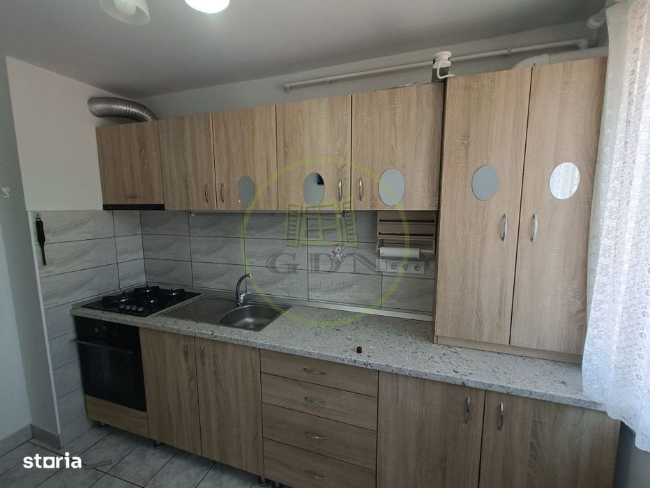 Apartament cu 2 camere de vanzare in Reghin, zona centrala 0 comision