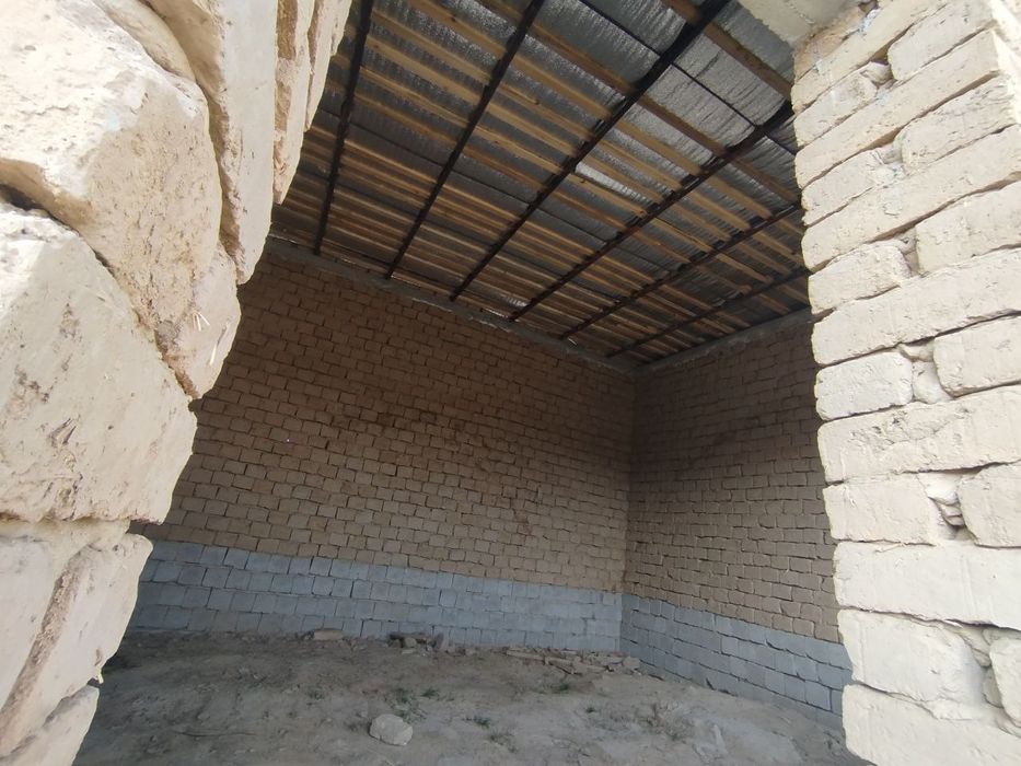 Отчопардан ховли сотилади