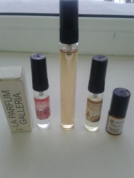 Духи разные женские