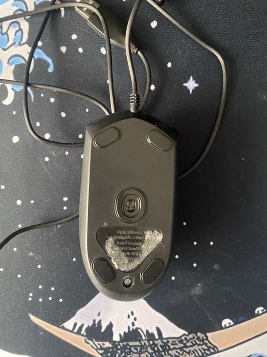 Мышка Logitech g102