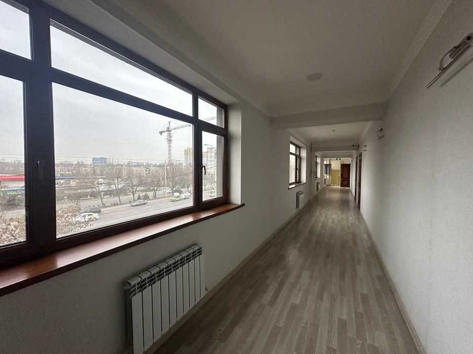 (55) Сдается бизнес центр — идеально под офисы, хостел или обучение