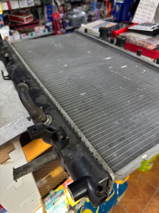 Радиатор Субару Легеси Оутбак