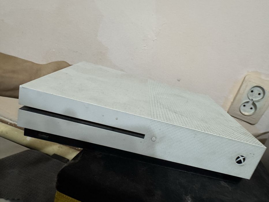 Xbox one s приставка