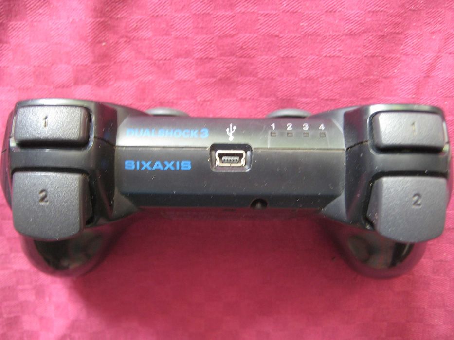 Продавам оригинален Dualshock джойстик-контролер за Ps3