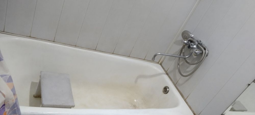 Сергели 5 да уй сотилади