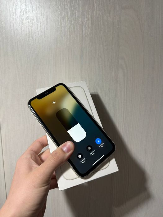 Продам Айфон 11/ Iphone 11