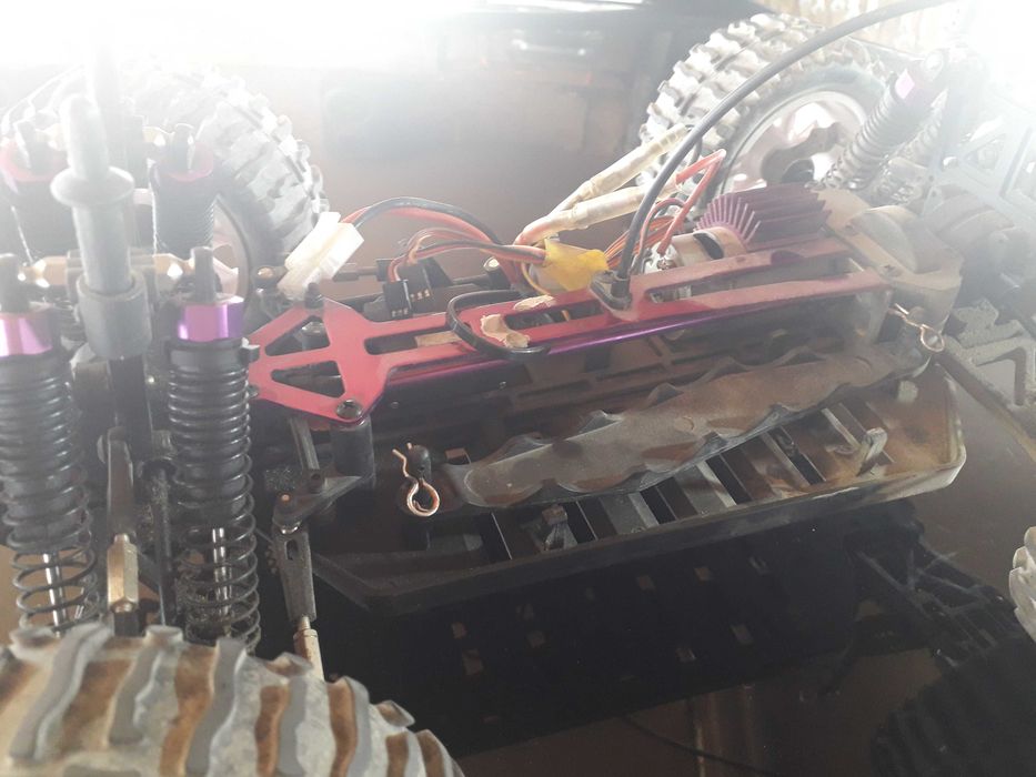 РЦ модел 1/10 RC бъги