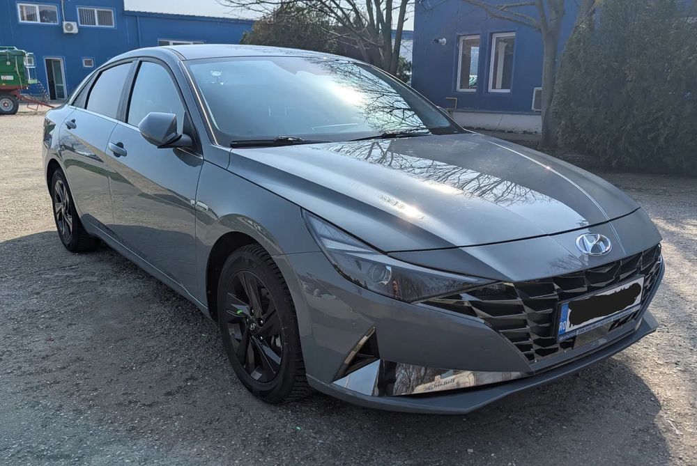 Hyundai Elantra Hyundai Elantra Highway CVT