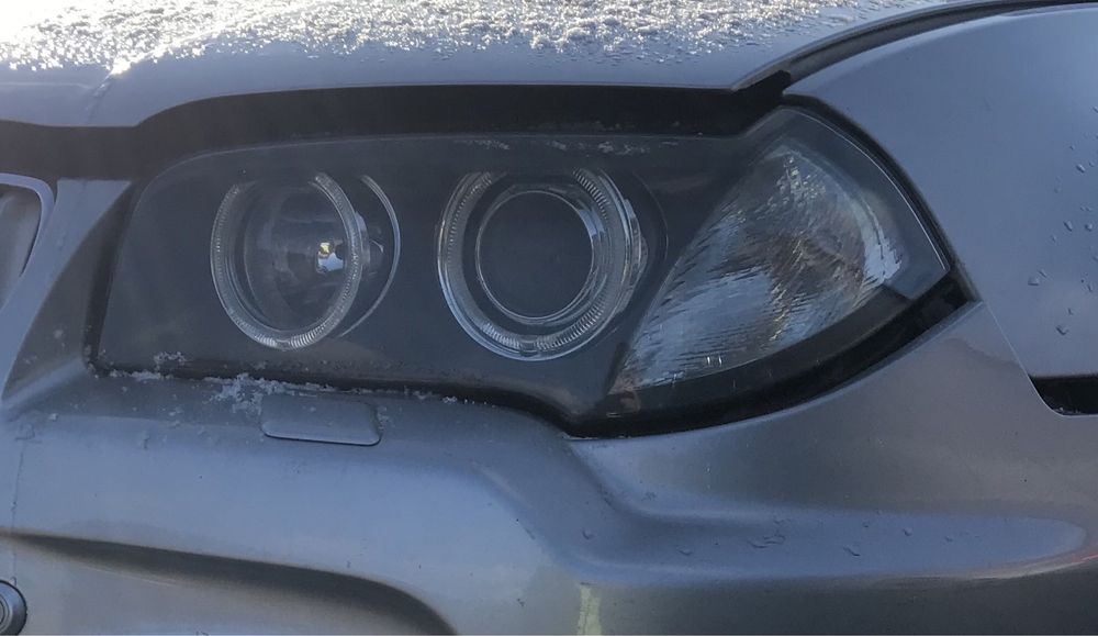 Far faruri bixenon stanga dreapta Bmw x3 E83