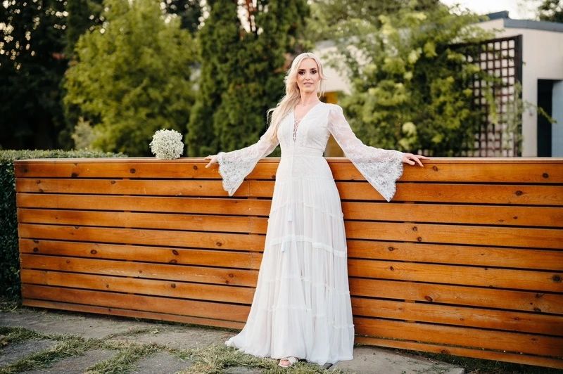 Vand Rochie Mireasa