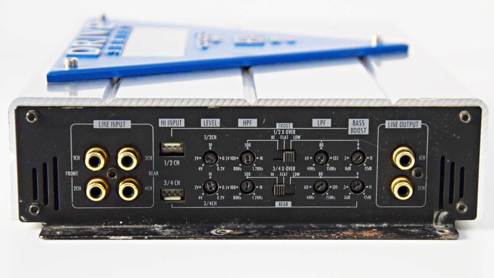 Amplificator auto Crunch Drive V-3004, statie
