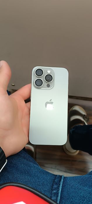 iPhone 15 pro titan 128 gb qirchilgan yeri yoʻq yomks 89