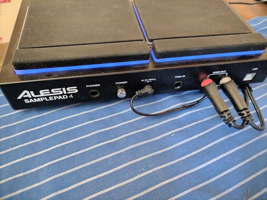 Електрона перкусия