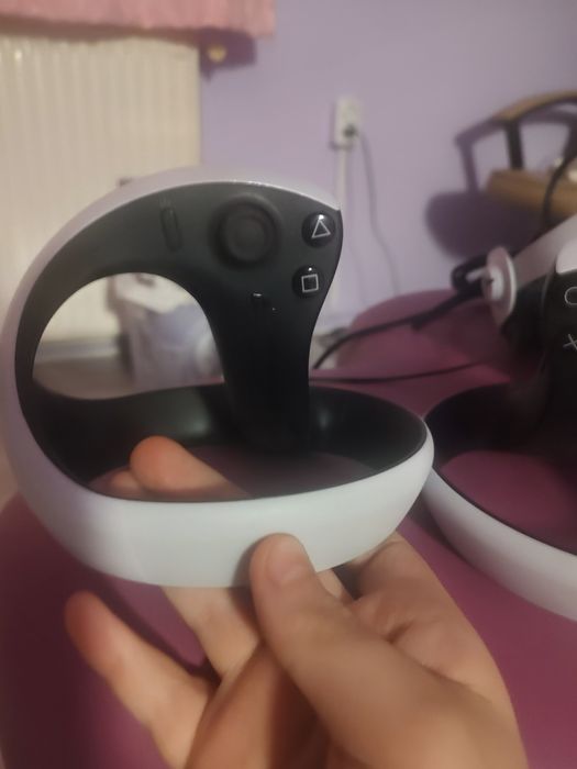 Psvr2 in stare perfecta + adaptor pentru psvr2 mai mult în descriere