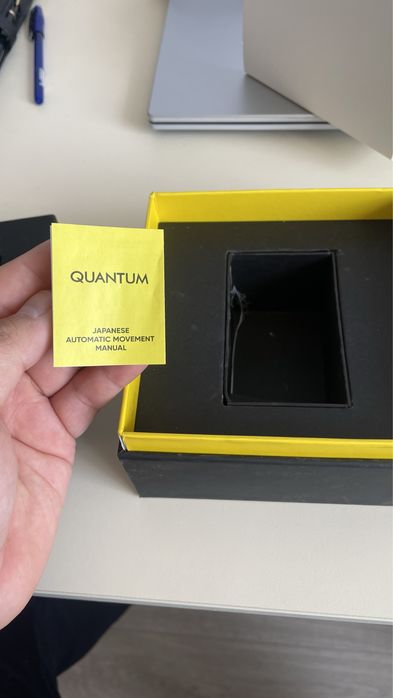 Продам часы QUANTUM новые!