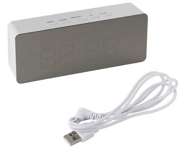 Часовник,метеорологична станция с led  огледало час, дата,темп,влажно