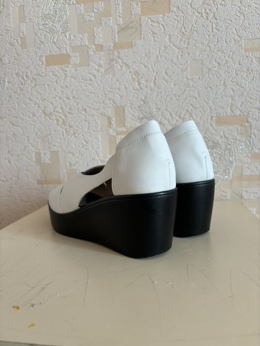 Женская летняя обувь