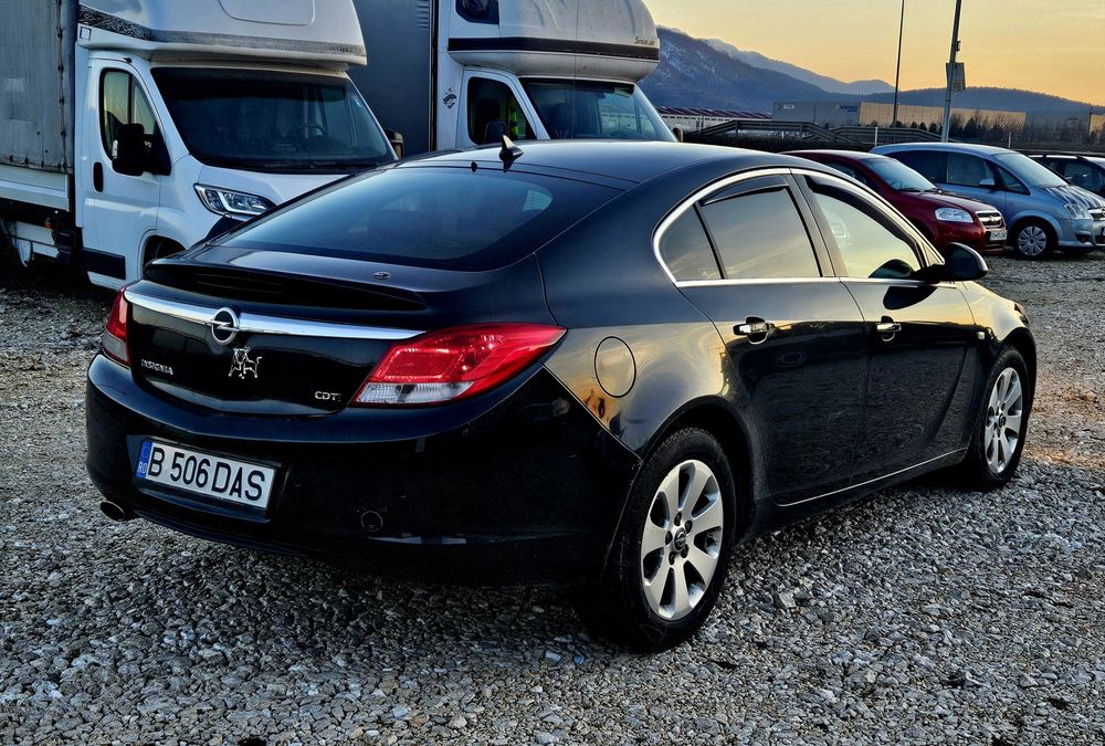Opel Insignia 2.0D An 2010 euro 5