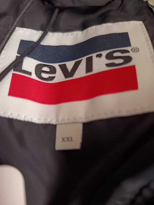 Дамско яке, Levis. Ново ХХЛ размер