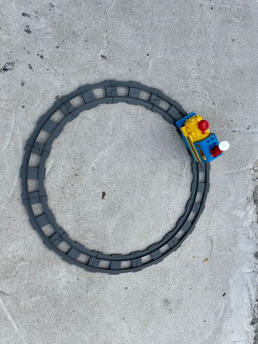 Cutie piese Lego Duplo, foarte multe piese!!