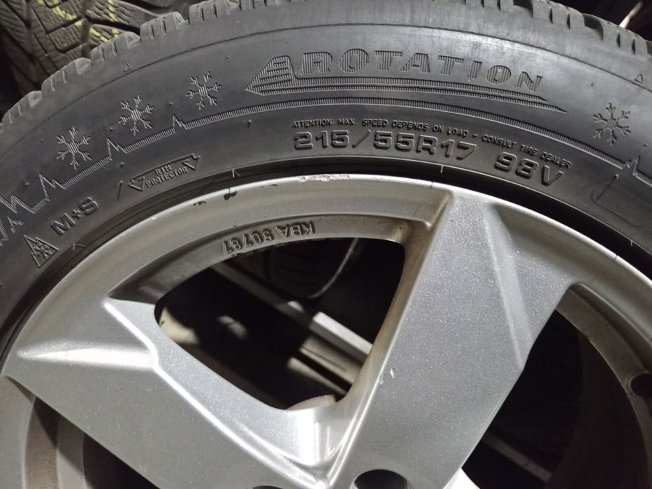 Set 4 jante aliaj RIAL Kodiak R17 5x112 cu anvelope