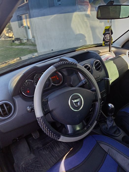 Duster 2015 preț negociabil