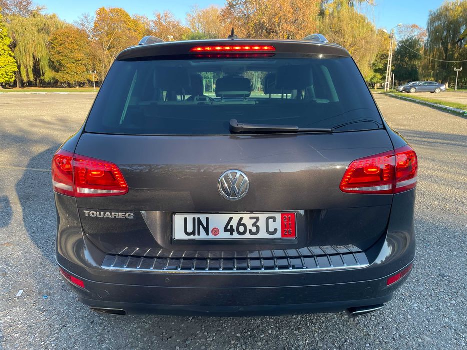 VOLKSWAGEN Touareg 2012 — imagine 4