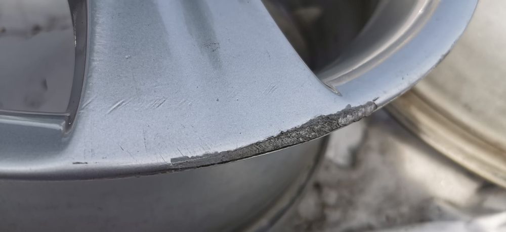 Jante Mercedes 17" și anvelope Vară Nokian