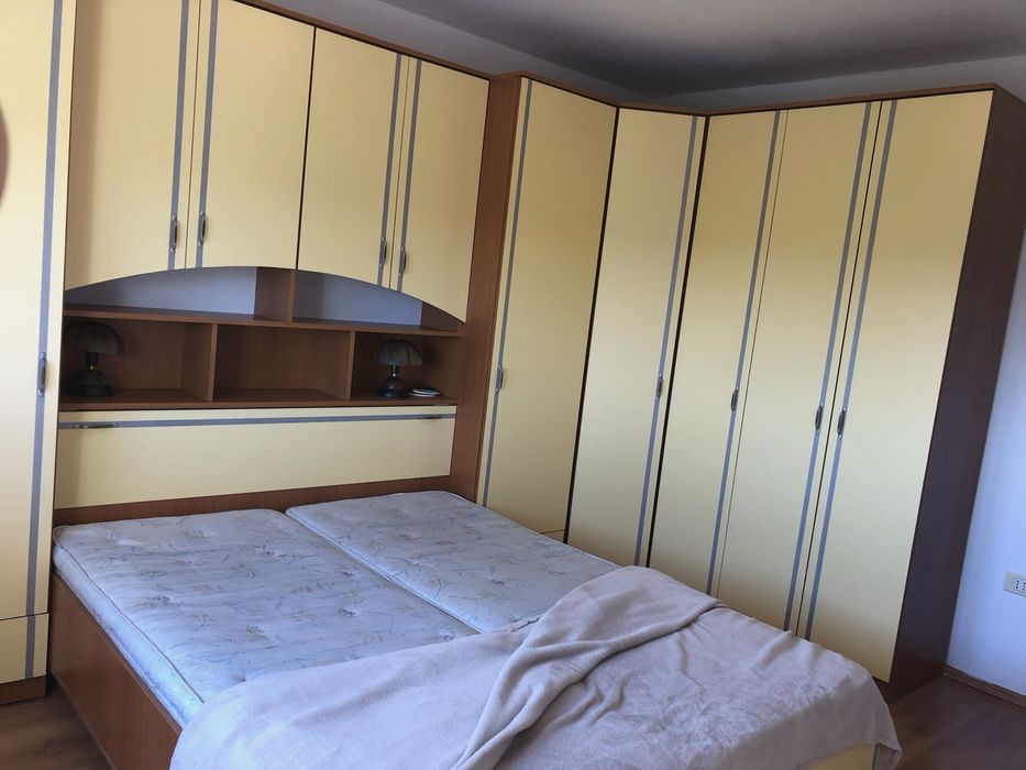 Inchiriere apartament 3 camere Praporgescu  ,centrala gaz