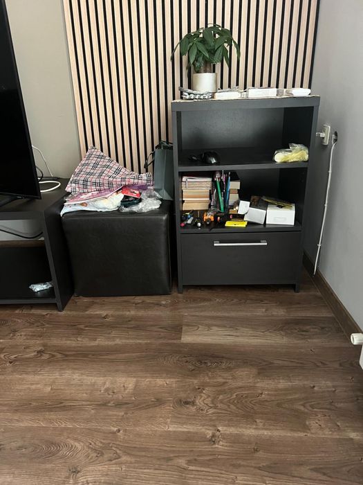 Холно обзавеждане