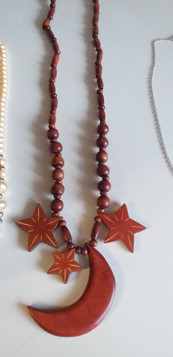 Продам бижутерию