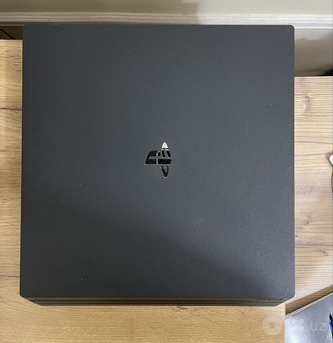 PlayStation 4pro 1TB