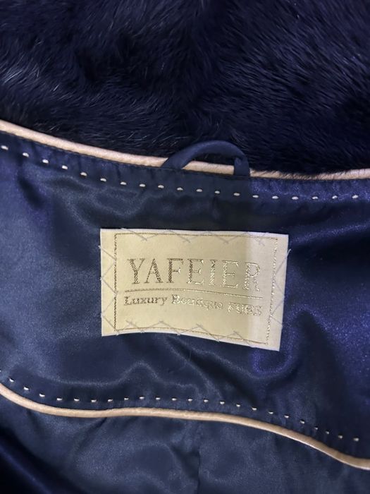 Продам шубу новая