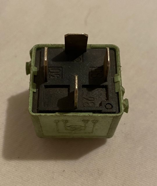 Releu 61368366600 BMW Seria 3 E36