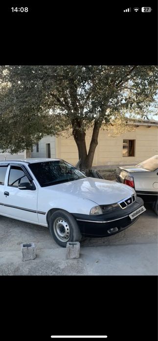 Srochna sotiladi bardoviy bogan oqga sepilgan saloni nexia 2 qilingan