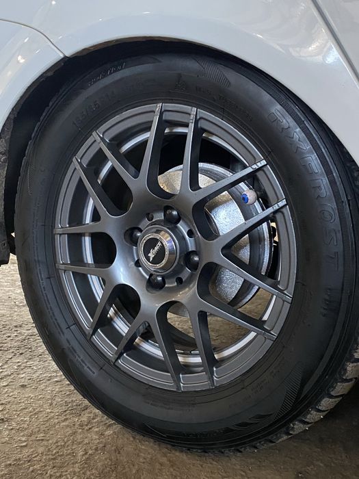 Продам/ обменяю диски с резиной