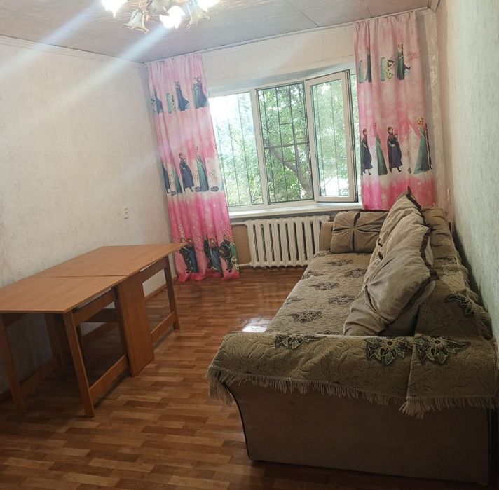 Сдам квартиру 3х комнатную