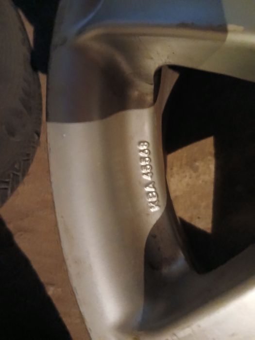 Продавам джанти 17-ки