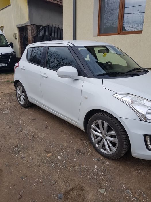 Vând Suzuki Swift