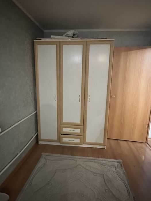 Продам спальный гарнитур