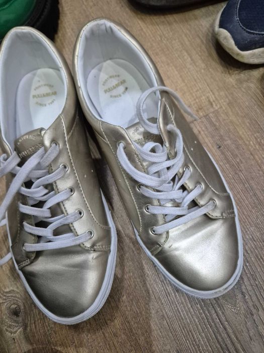 Обувки, летни, есенни, официални.