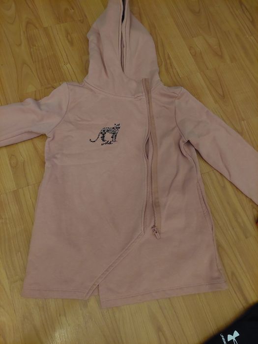 Hainute sport noi de firma 8-10 ani