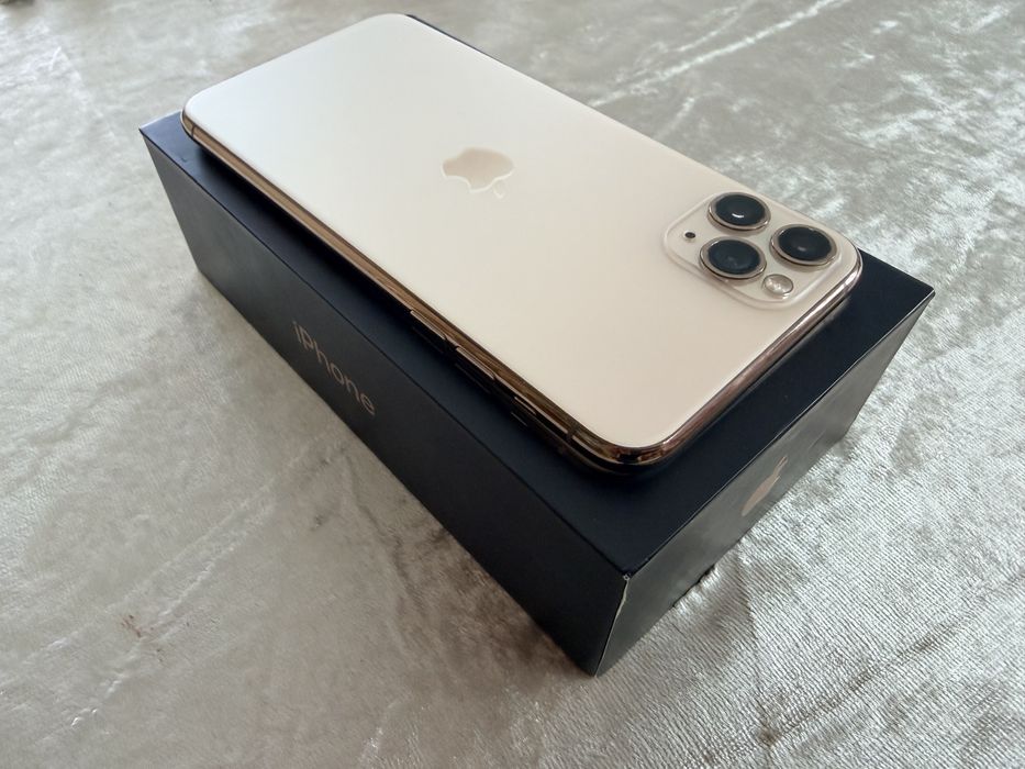 IPhone 11 Pro Max 64Gb - В идеальном состоянии