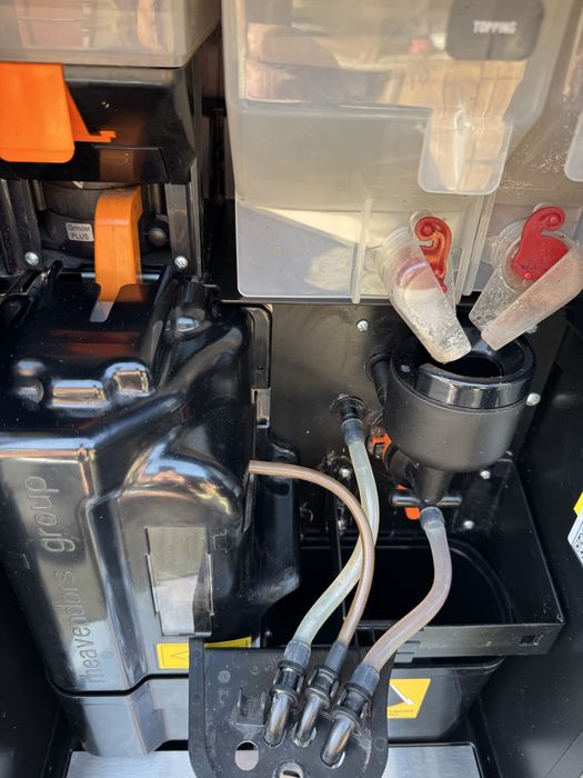 Кафеавтомат с 12 селекции и монетник