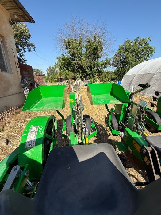 Разсадо-посадъчна машина Sfoggia Italia – 3 реда