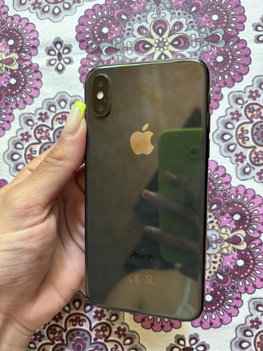Продавам Iphone X 256 gb