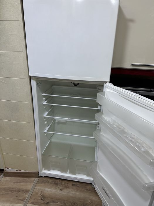 Продам холодильник 421 litr siemens